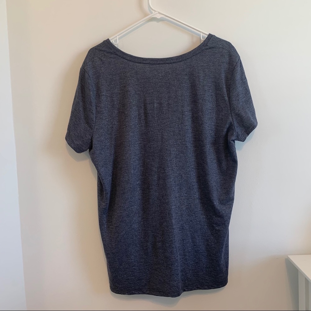 Cato C Est 1946 Navy with Silver‎ Shimmer V Neck T-shirt, Size Xlarge - Picture 2 of 3